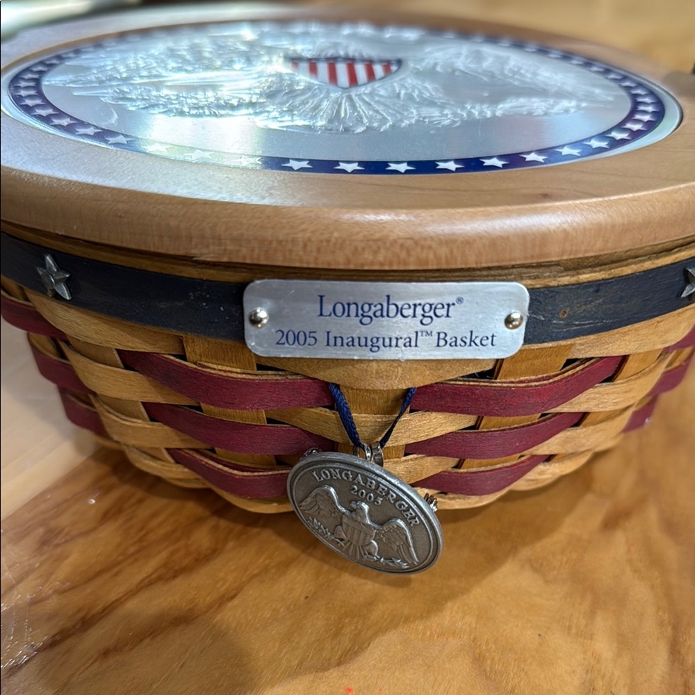 Longaberger 2005 Inaugural Basket - Red and Brown